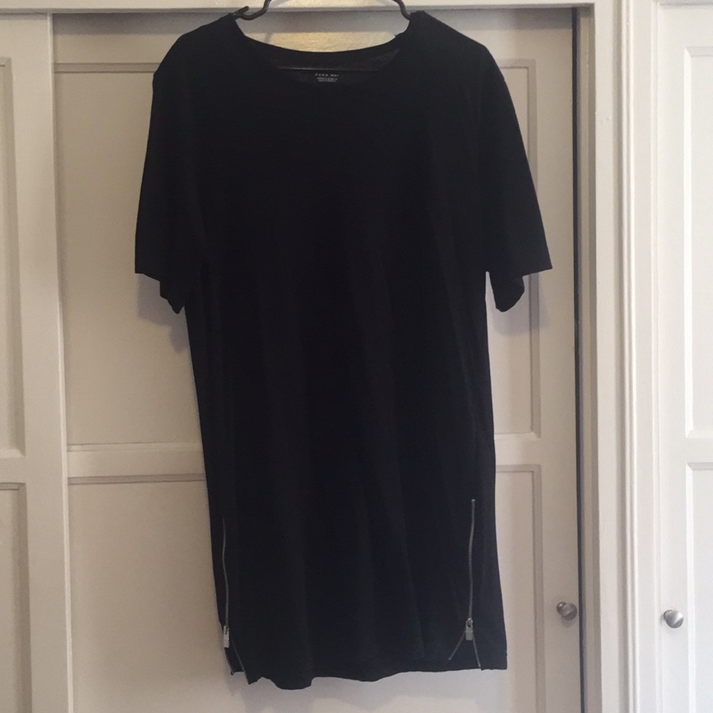 Black long tee